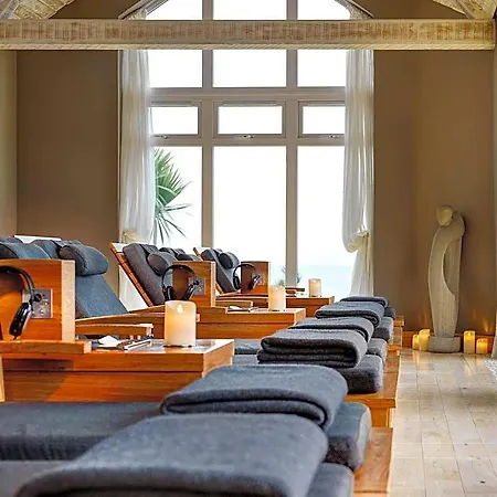 Inchydoney Island & 4*